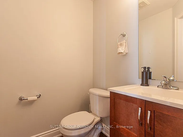 1599 Hallstone Rd — Photo 10