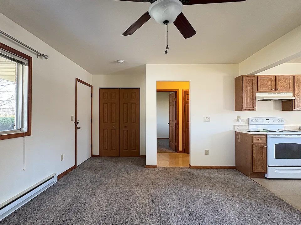 Living room looking into hallway & bedrooms