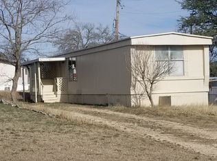 132 Lydick Ln, Kerrville, TX 78028