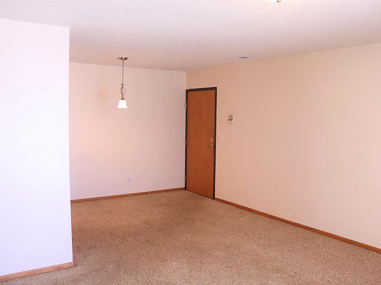 3507 Queen Dr - 7 — Photo 19