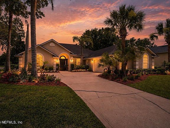 3rd image of 700 BEARBERRY Court