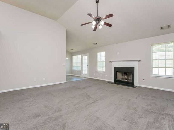 5th image of 375 Stone Ridge Way