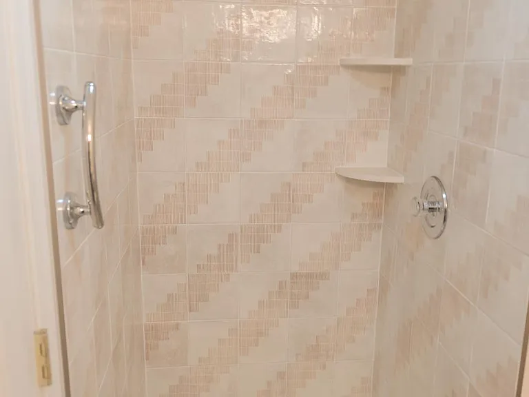 8380 Greensboro Dr #519 — Photo 9