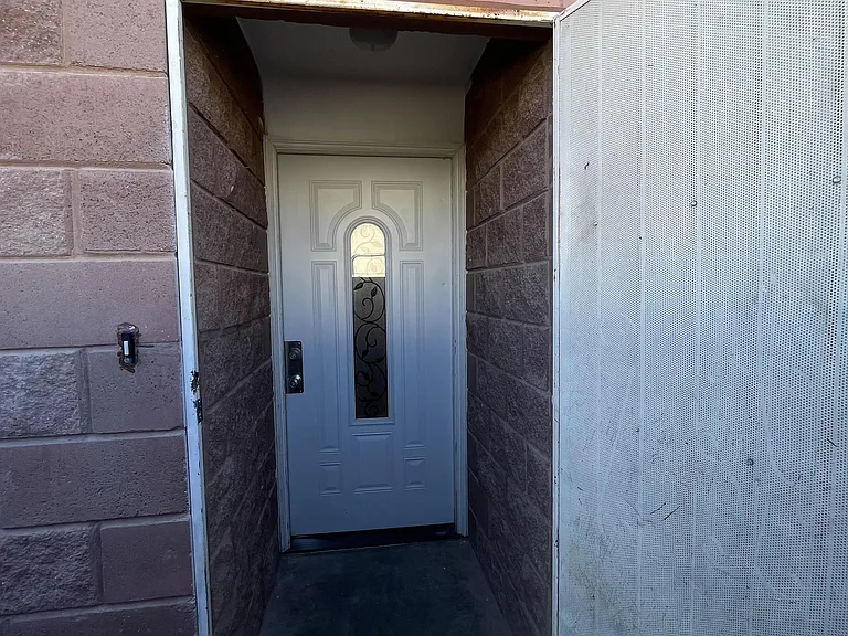 11040 Sunshine Ct #1 — Photo 4