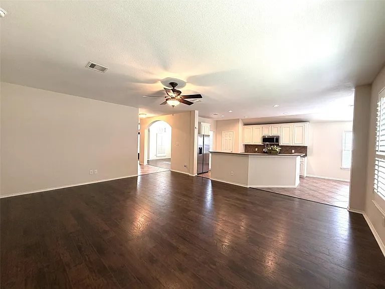1707 Magnolia Lk — Photo 11