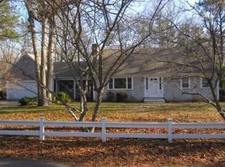 94 Childs St, Centerville, MA 02632