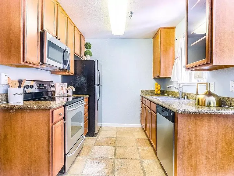 880 E Fremont Ave #622 — Photo 2