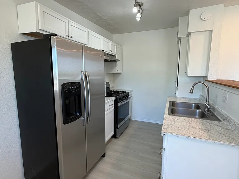 10624 Towner Ave NE #C — Photo 6