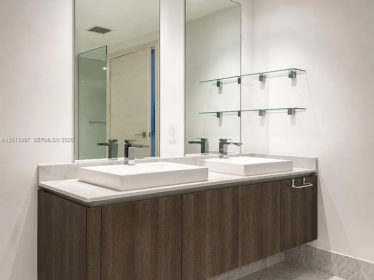 801 S Miami Ave #4206 — Photo 16