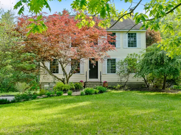 160 Brackett Hill Road, Alfred, ME 04002