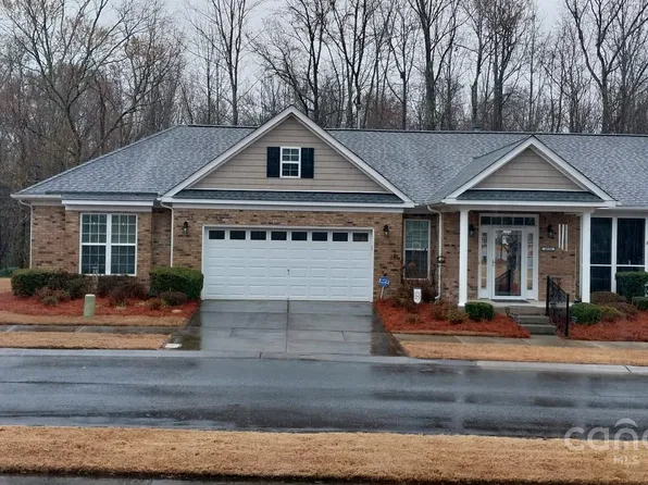 6914 Cinnamon Cir, Charlotte, NC 28227