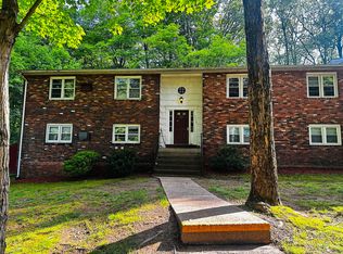 1117 Waterbury Rd APT 1A, Cheshire, CT 06410