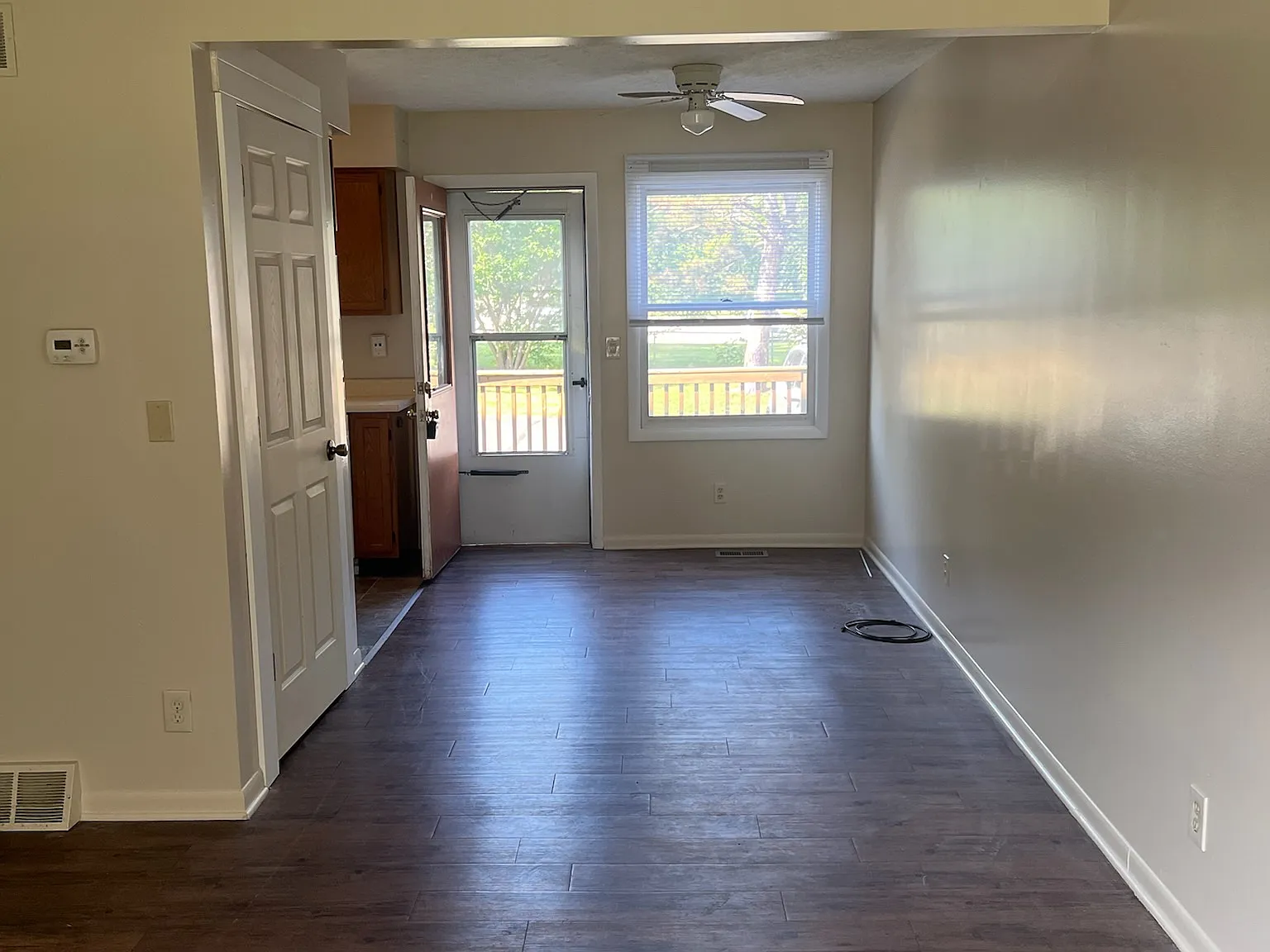 2 bed, 1.5 bath, 950 sqft, $1,200 — Photo 2