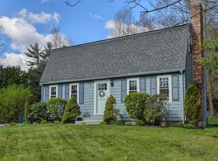 99 Ash St, Townsend, MA 01469