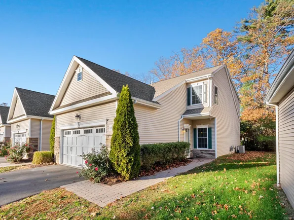 17 Brighton Park Way #17, Bloomfield, CT 06002