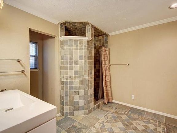 5th image of 11503 Santa Cruz Dr