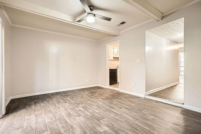 6424 Woodstone Way — Photo 22