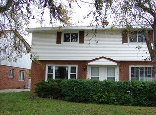 145 Ohio St, Racine, WI 53405