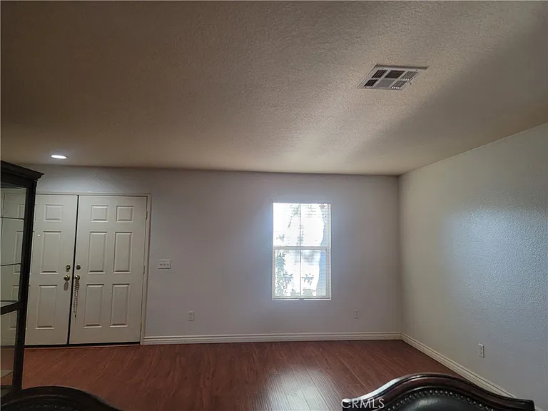 43650 Castle Cir — Photo 5
