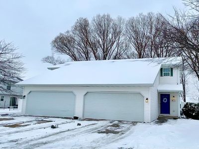 1434 Glenview Ln, Little Chute, WI, 54140