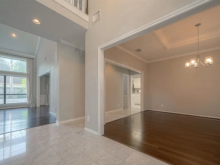 15714 Sylvan Lake Dr — Photo 6