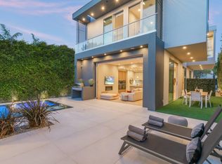 323 Westbourne Dr, West Hollywood, CA 90048