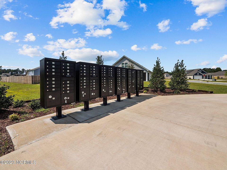 517 Birdsong Dr, Holly Ridge, NC 28445 Zillow