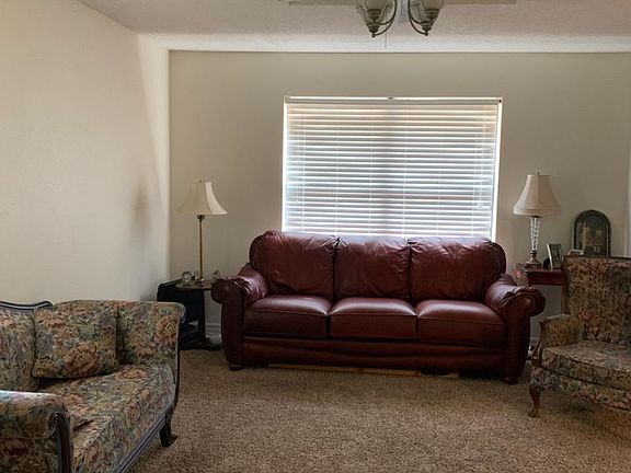 5th image of 3037 Cunningham Dr APT E