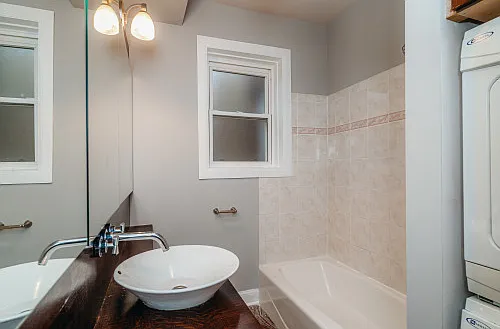 1930 N Richmond St #3 — Photo 9