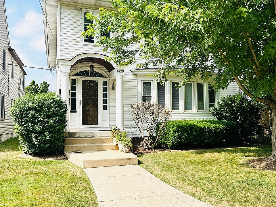 1st image of 1429 Martin Luther King Jr St SE #2