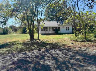 5191 Old Military Rd, Mountain Home, AR 72653