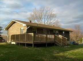 2nd image of 398 Lynnwood Dr