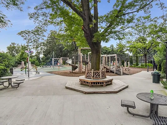 Sold by Robert E. Hill  | media 23