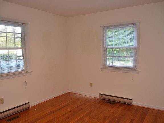 Nice bright replacement windows save you on energy bills