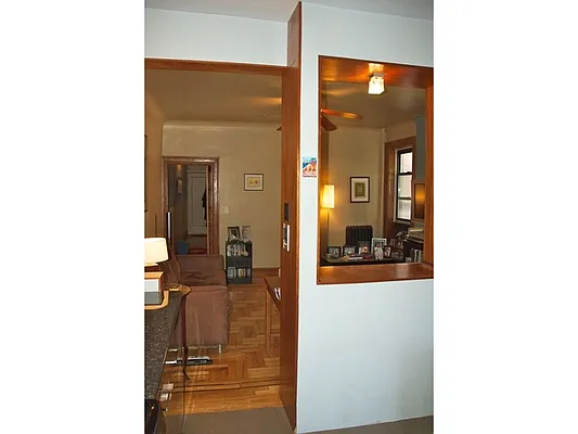 Sold by Aclawrence | media 15