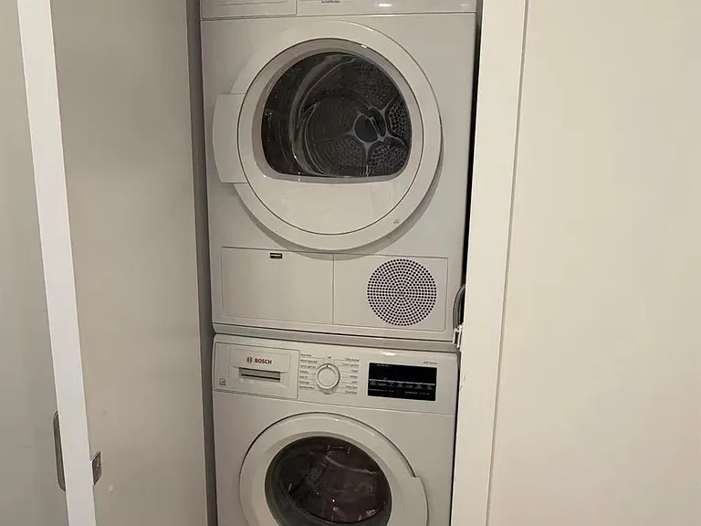 33-71 Prince St #6A — Photo 5