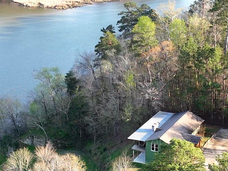 1st image of 243 Pine Ridge Rd