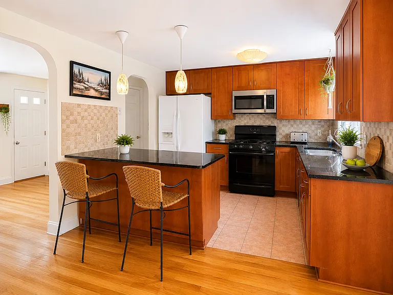 63 Vincent Rd #1 — Photo 3