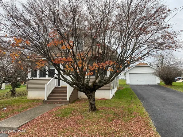 527 Wright St, Lock Haven, PA 17745