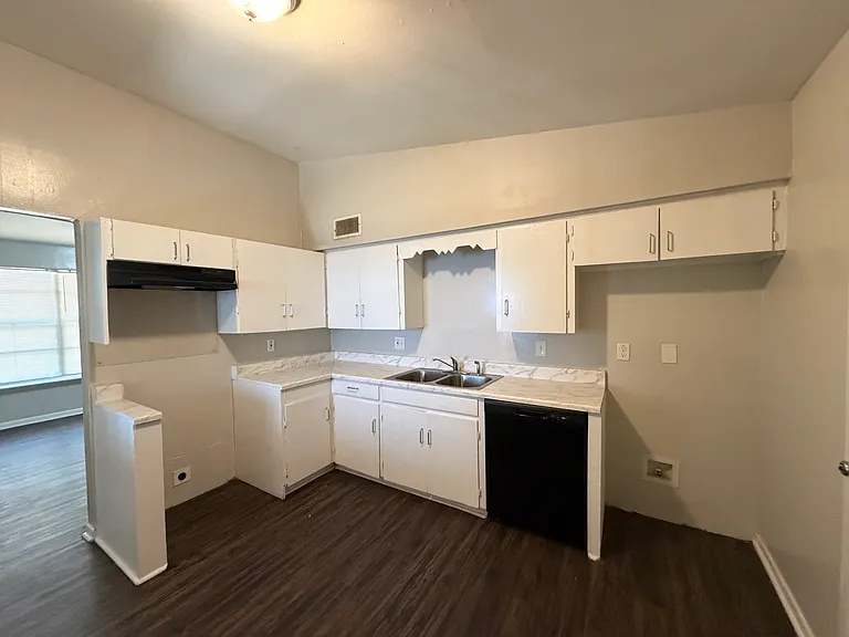 7 Harrow Dr — Photo 7