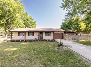 223 Laura St, Mascoutah, IL 62258