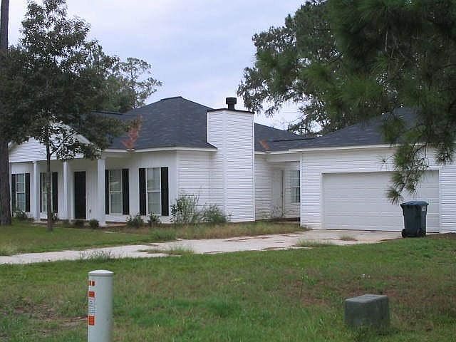 1st image of 124 Leighton Dr