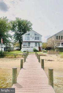 7641 Bay St, Pasadena, MD, 21122