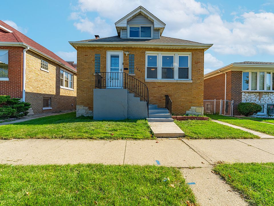 1st image of 3241 N Oconto Ave