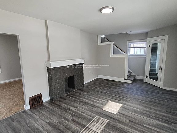 5th image of 332 W 29th St