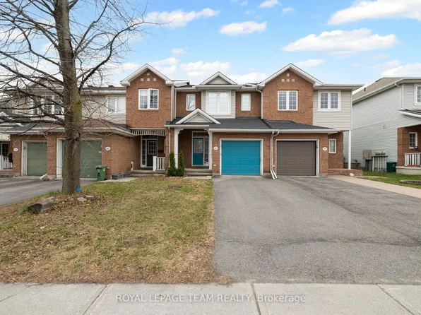 189 Gray Cres, Ottawa, ON K2K 3L8