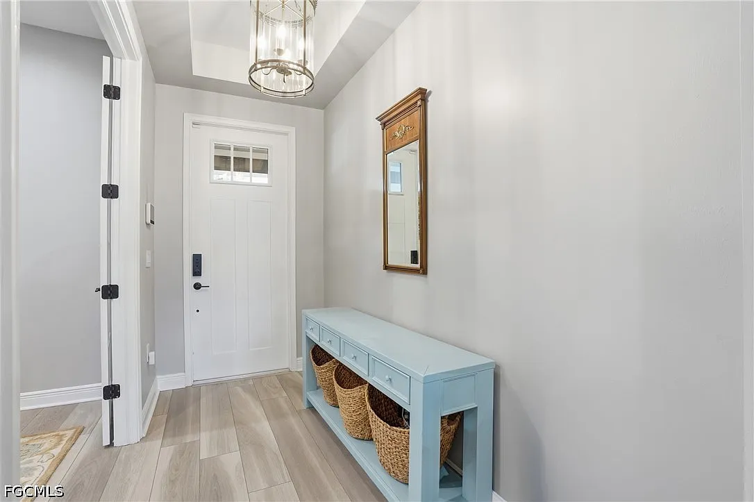 4 bed, 3.5 bath, 2937 sqft, $4,995 — Photo 4