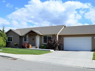 2424 Talon St NE, East Wenatchee, WA 98802