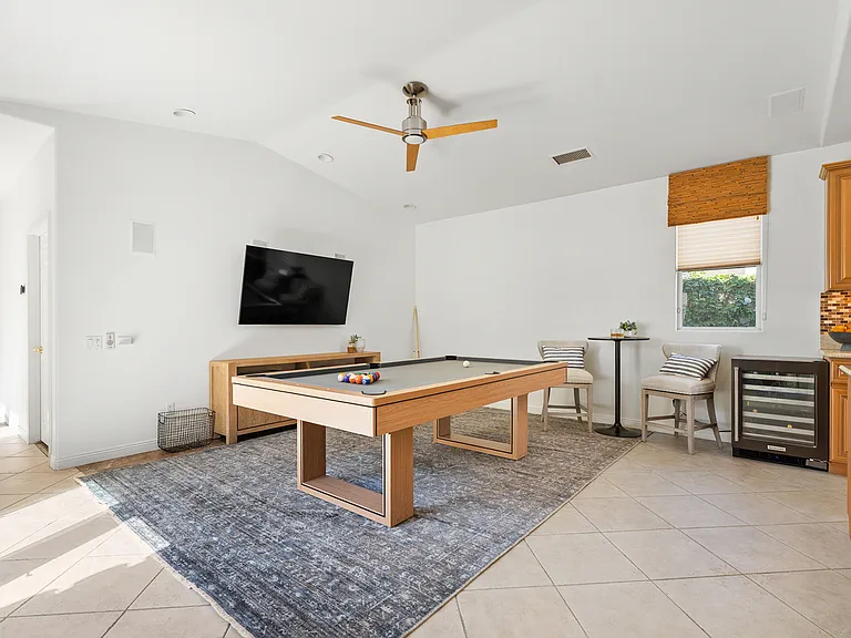56378 Palms Dr — Photo 23