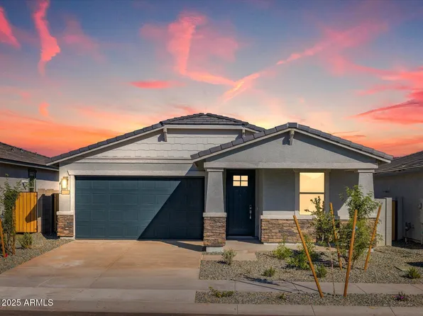 15818 W GRAY FOX Trail, Surprise, AZ 85387